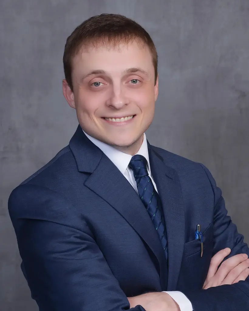 Aaronn Becker - Trial Attorney